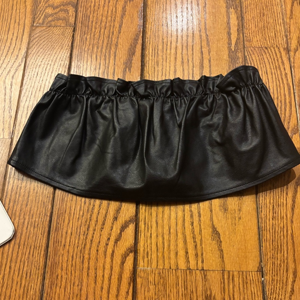 Black Ruffled Top - Picture 2 of 2